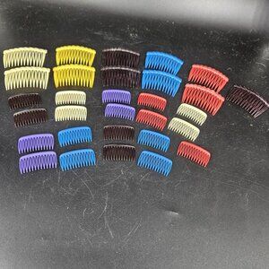 Vintage Plastic Side Hair Combs Barrettes Clips Assorted Hair Accessories Lot 24